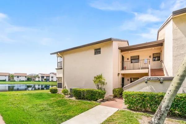 $288,000 | 8541 Boca Glades Boulevard West, Unit H, Boca Raton, FL 33434
