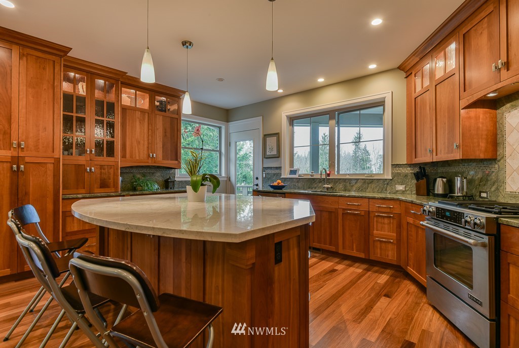 13286 Page Road Northwest Silverdale, WA 98383 - Photo 6 of 25 Gallery Image 6
