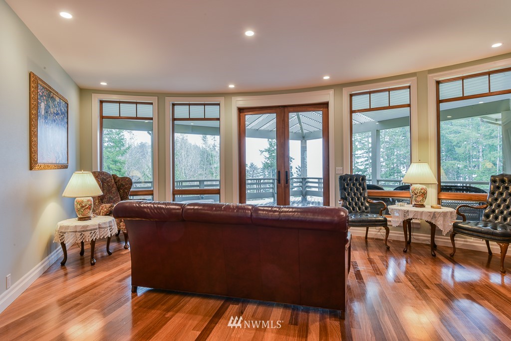13286 Page Road Northwest Silverdale, WA 98383 - Photo 9 of 25 Gallery Image 9