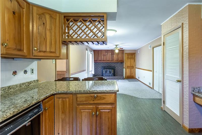 234 McKenzie Road Clinton, PA 15026 - Photo 10 of 24 Kitchen Opens to Family Room.
