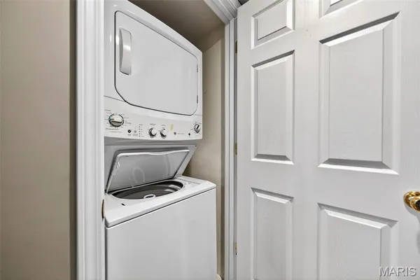 $188,000 | 6200 Spring Creek Lane, Unit 6000, O'Fallon, MO 63368