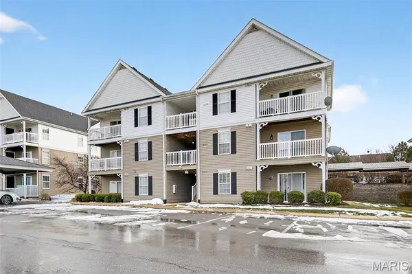 $188,000 | 6200 Spring Creek Lane, Unit 6000, O'Fallon, MO 63368
