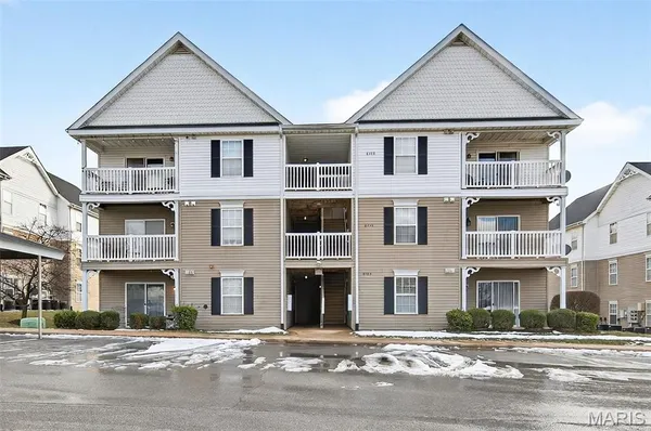 $188,000 | 6200 Spring Creek Lane, Unit 6000, O'Fallon, MO 63368