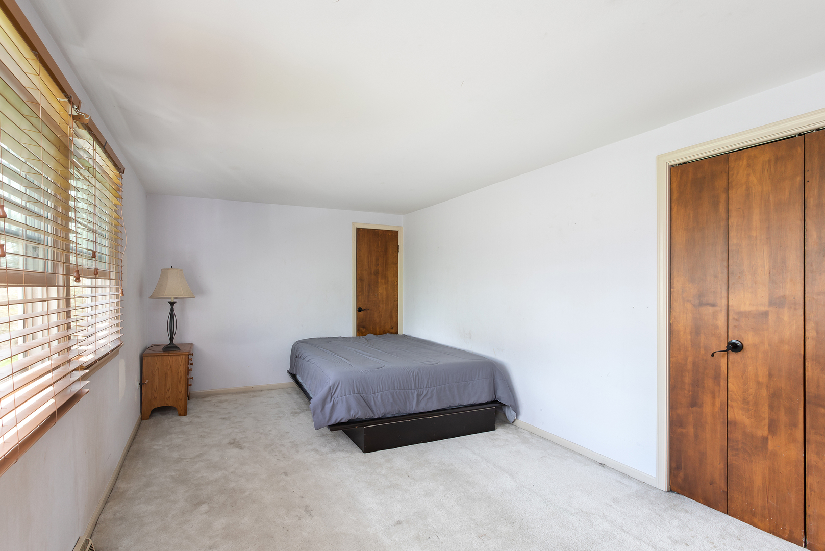 N481 Indian Knoll Road West Chicago, IL 60185 - Photo 13 of 21