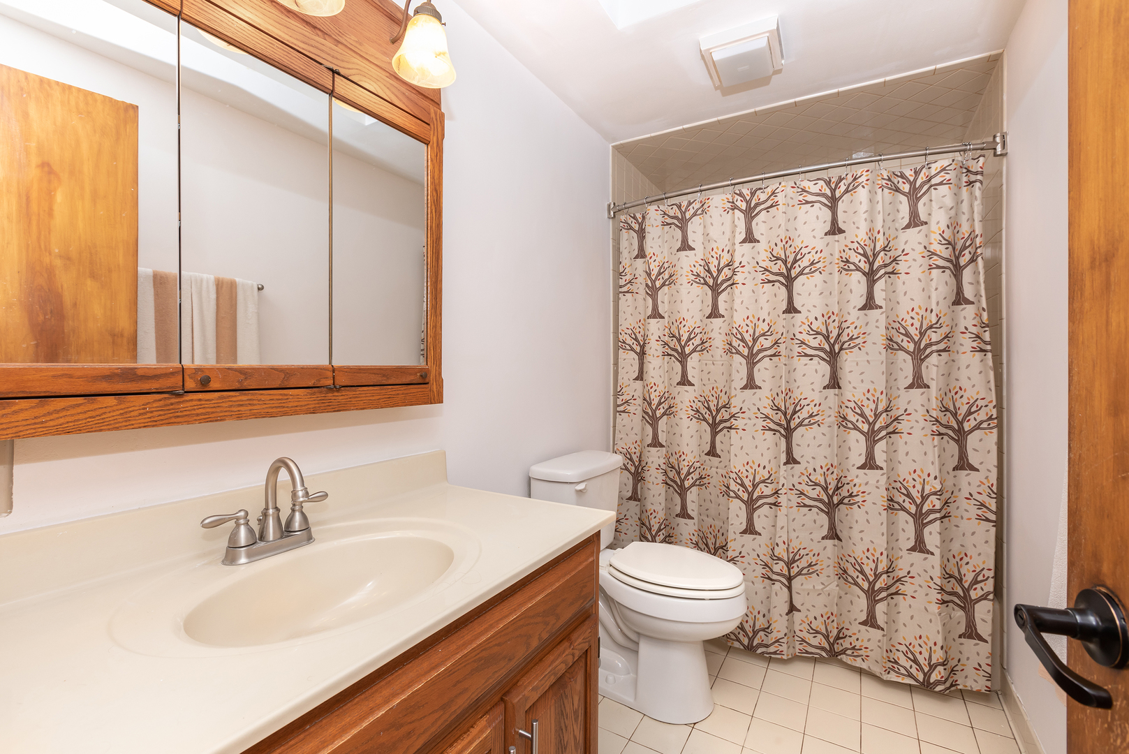 N481 Indian Knoll Road West Chicago, IL 60185 - Photo 15 of 21