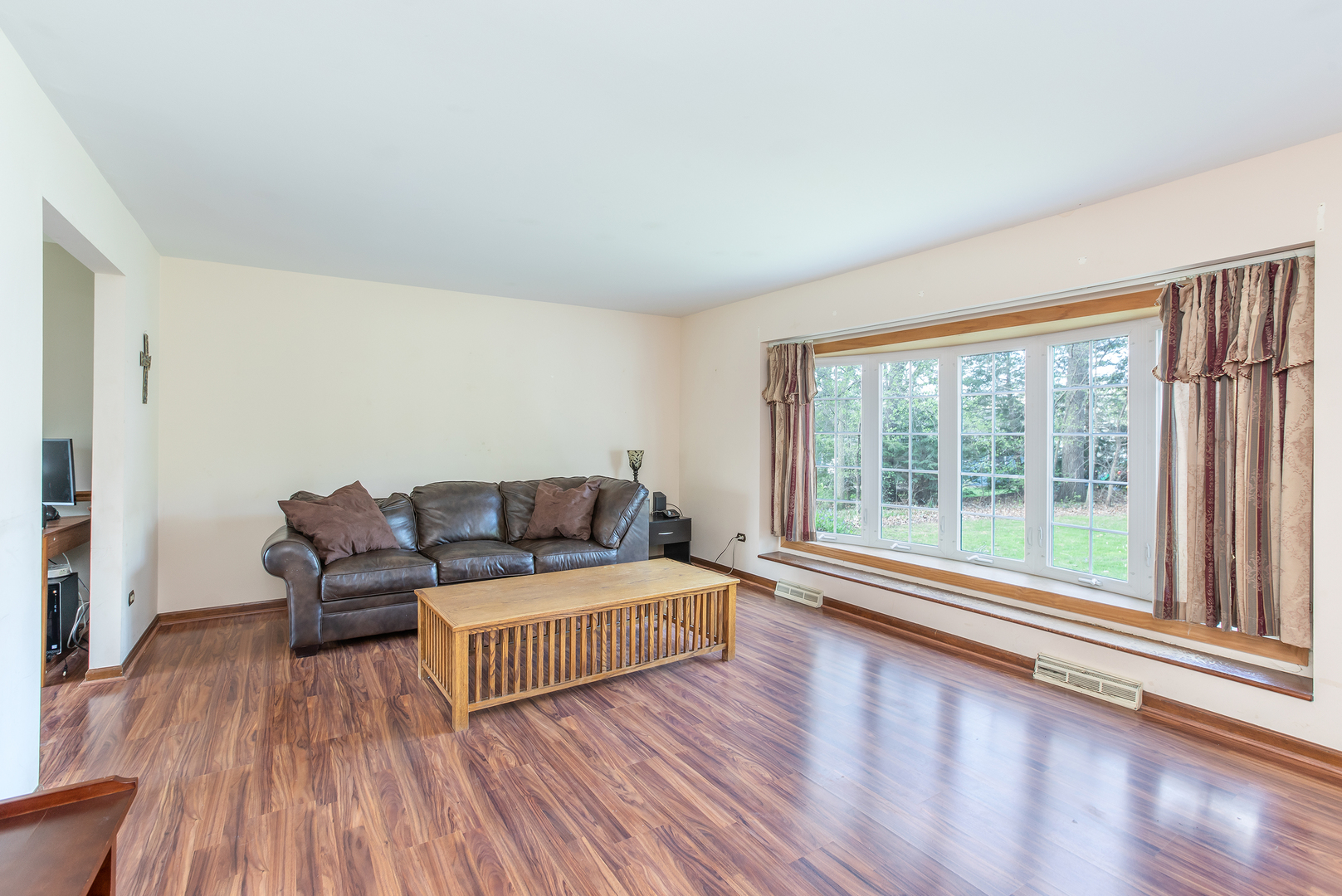 N481 Indian Knoll Road West Chicago, IL 60185 - Photo 4 of 21