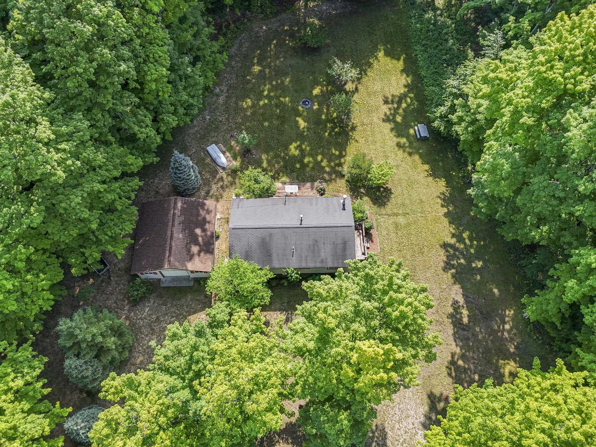5135 Kast Road Benzonia, MI 49616 - Photo 39 of 45 1947767-a358821c-cbdb-4038-a37d-0c27f81d8d91.JPG