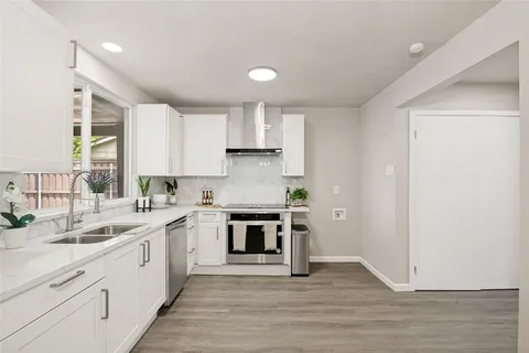 $325,000 | 5202 Chestnut Place, Garland, TX 75043