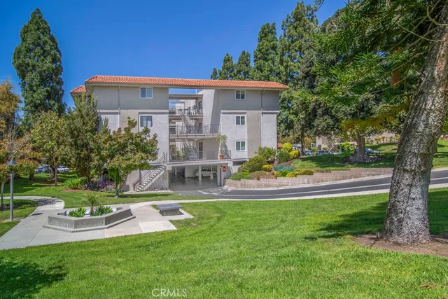 $499,000 | 2402 Via Mariposa West, Unit 1C, Laguna Woods, CA 92637