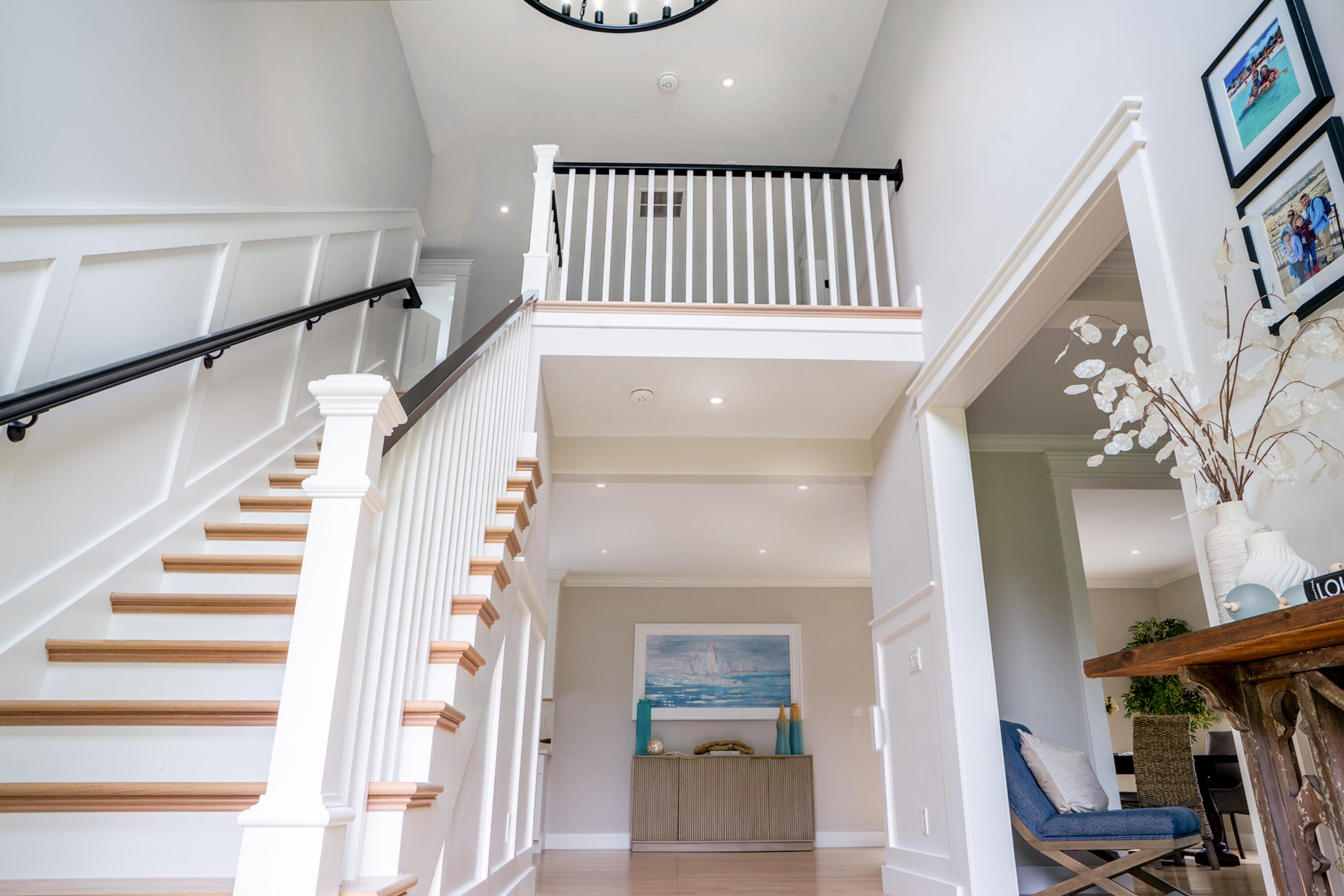 29 Summerwind Lane Centerville, MA 02632 - Photo 21 of 95 Foyer Entryway