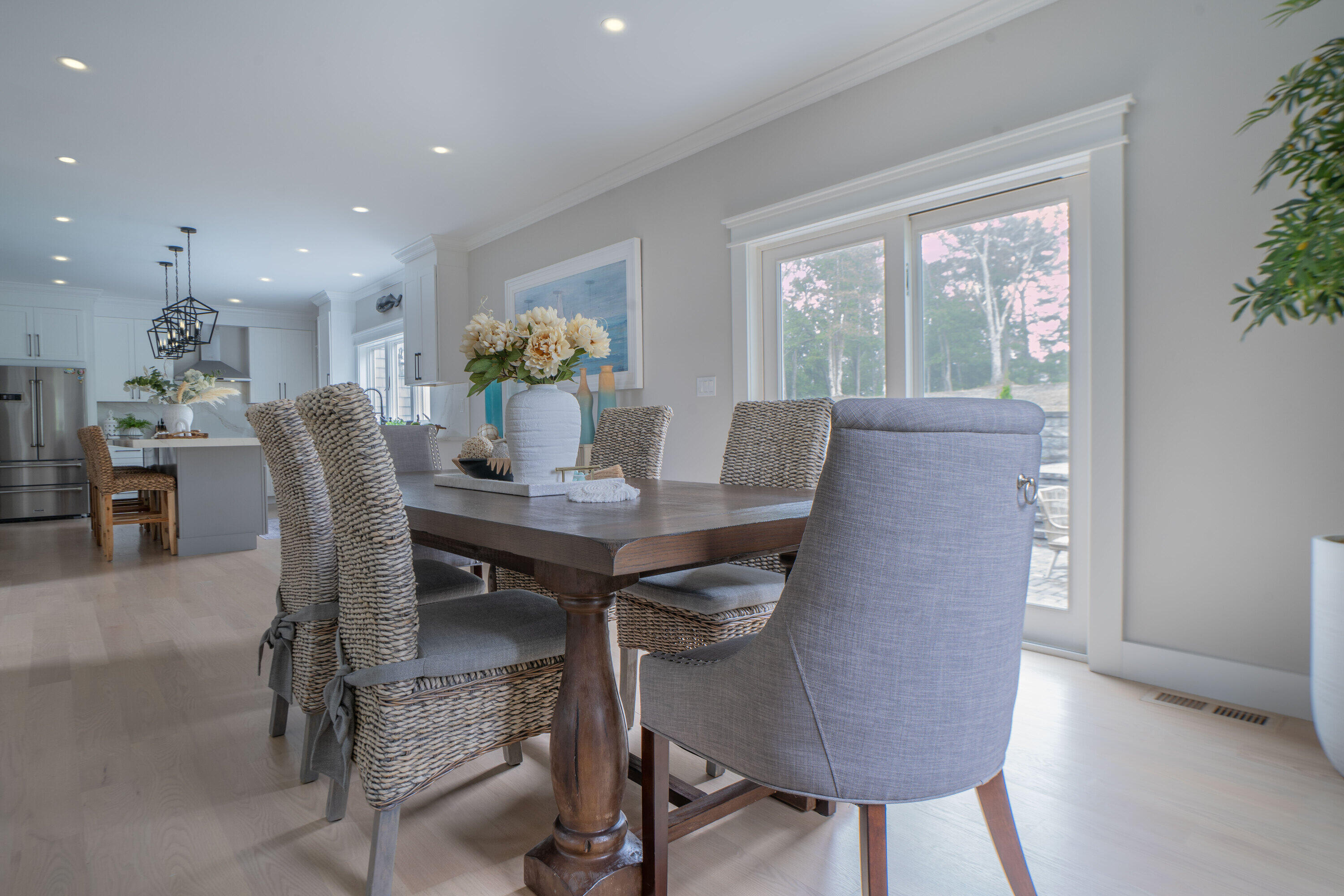 29 Summerwind Lane Centerville, MA 02632 - Photo 25 of 95 Dining w/ Access To Patio