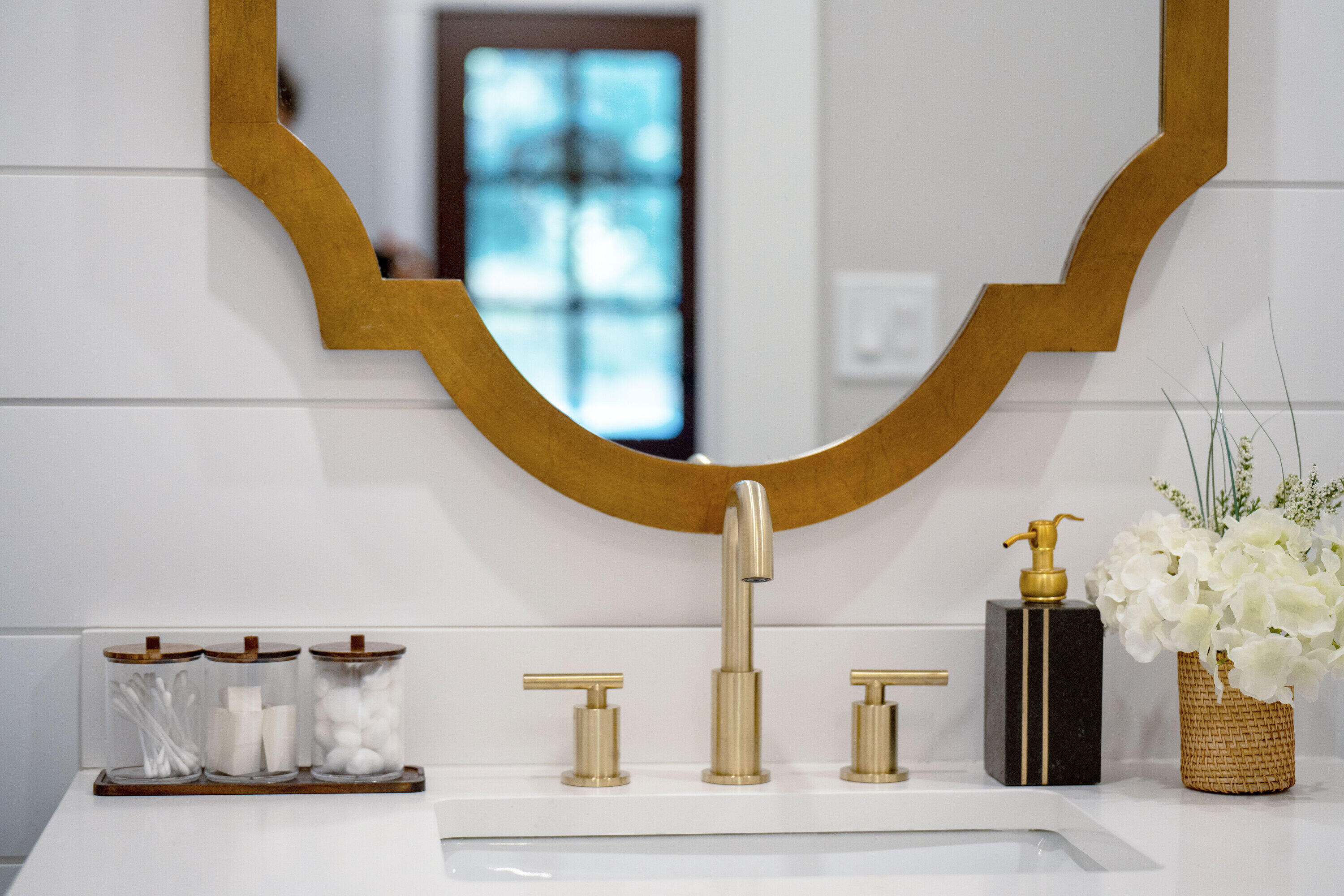 29 Summerwind Lane Centerville, MA 02632 - Photo 46 of 95 Powder Room Details