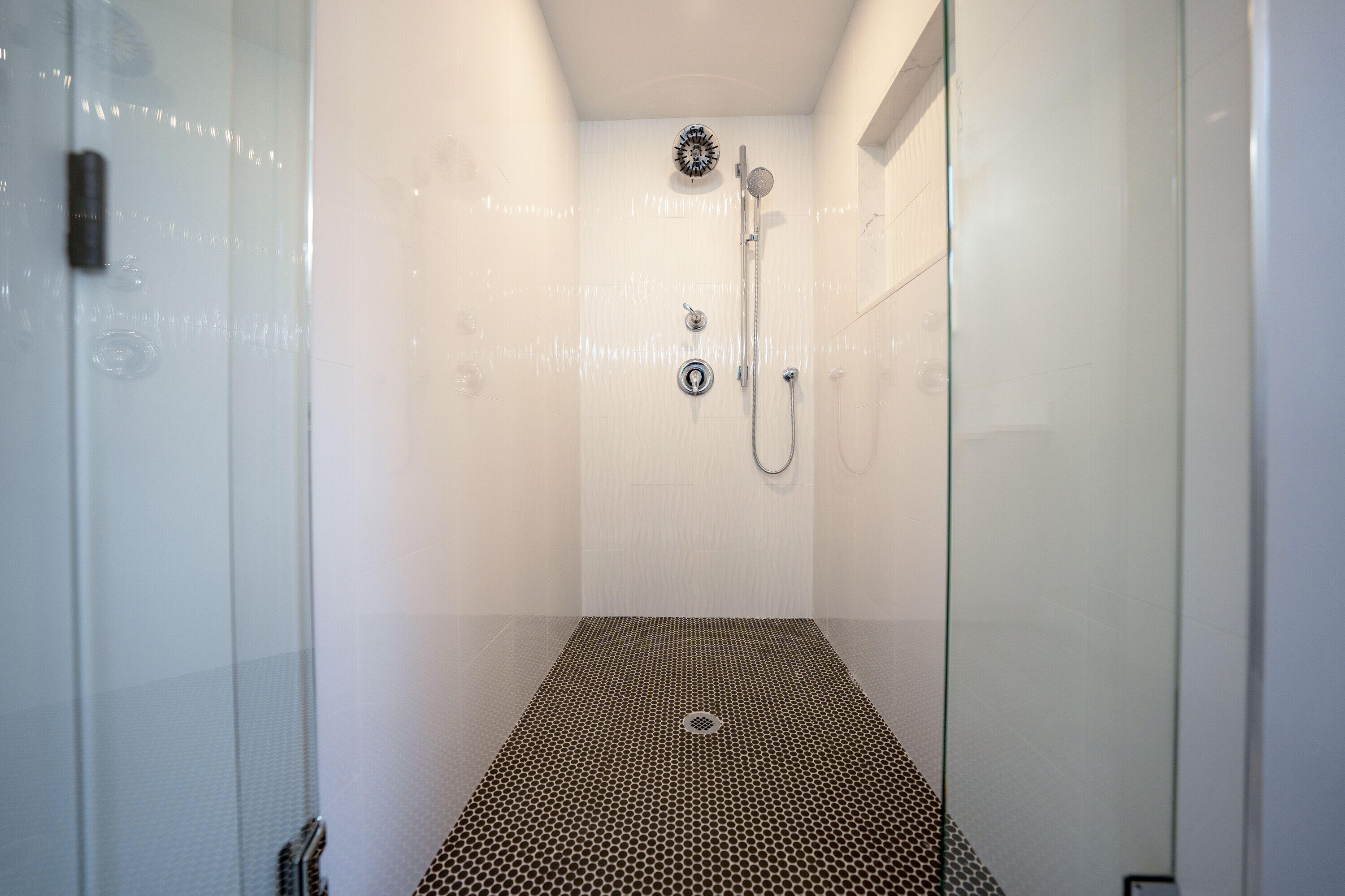 29 Summerwind Lane Centerville, MA 02632 - Photo 62 of 95 Guest Bathroom Shower