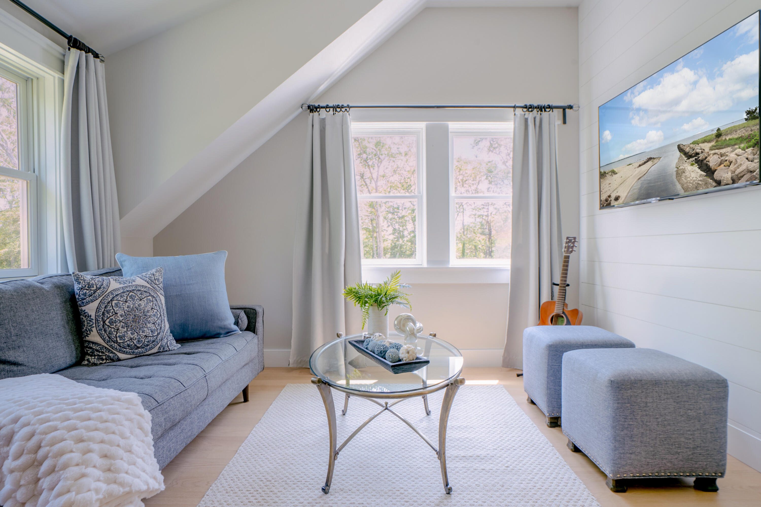 29 Summerwind Lane Centerville, MA 02632 - Photo 68 of 95 Living Room in Suite