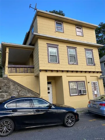 $1,850 | 21 Prospect Street, Highland Falls, NY 10928