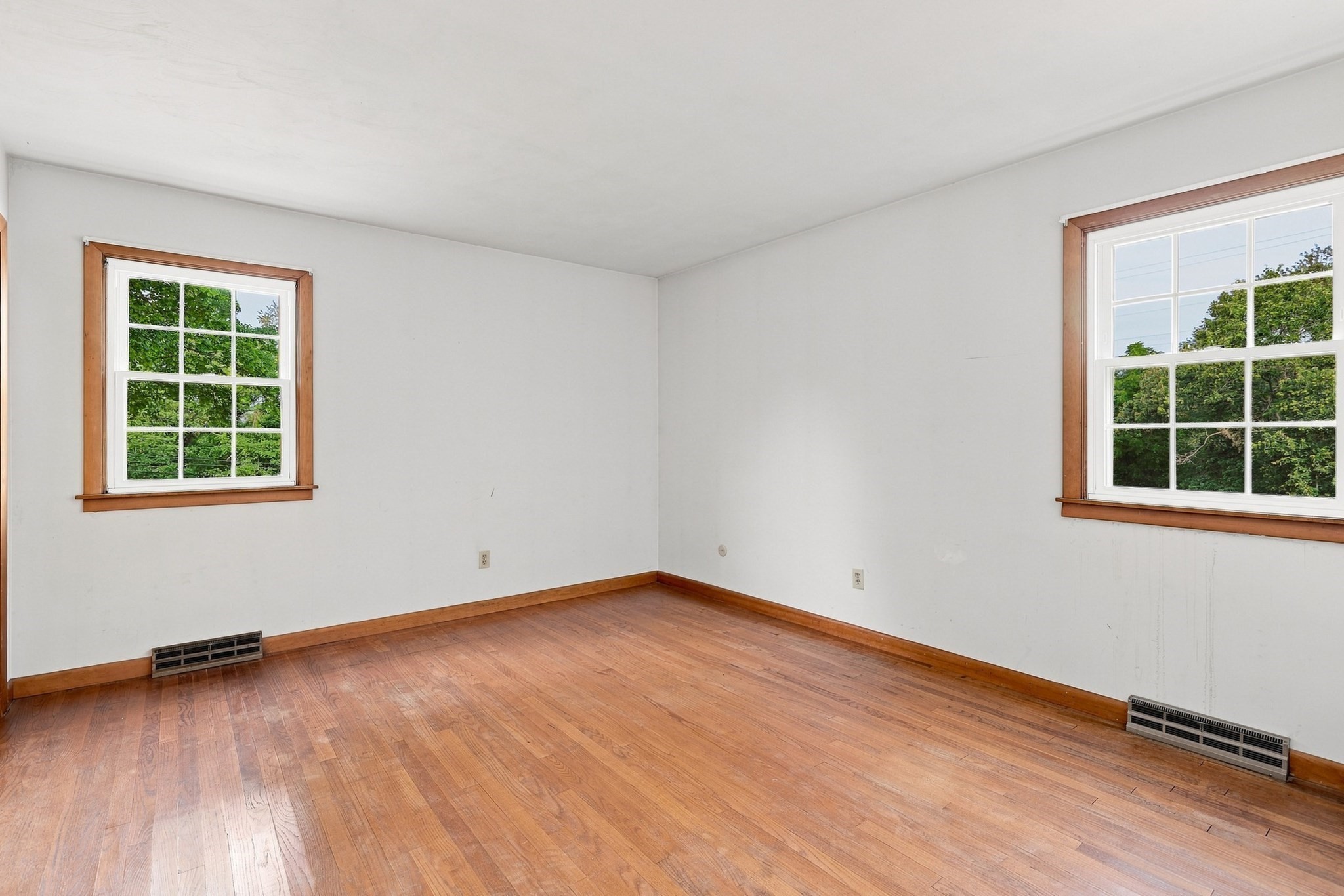 200 Hockanum Road Hadley, MA 01035 - Photo 16 of 41 Gallery Image 16