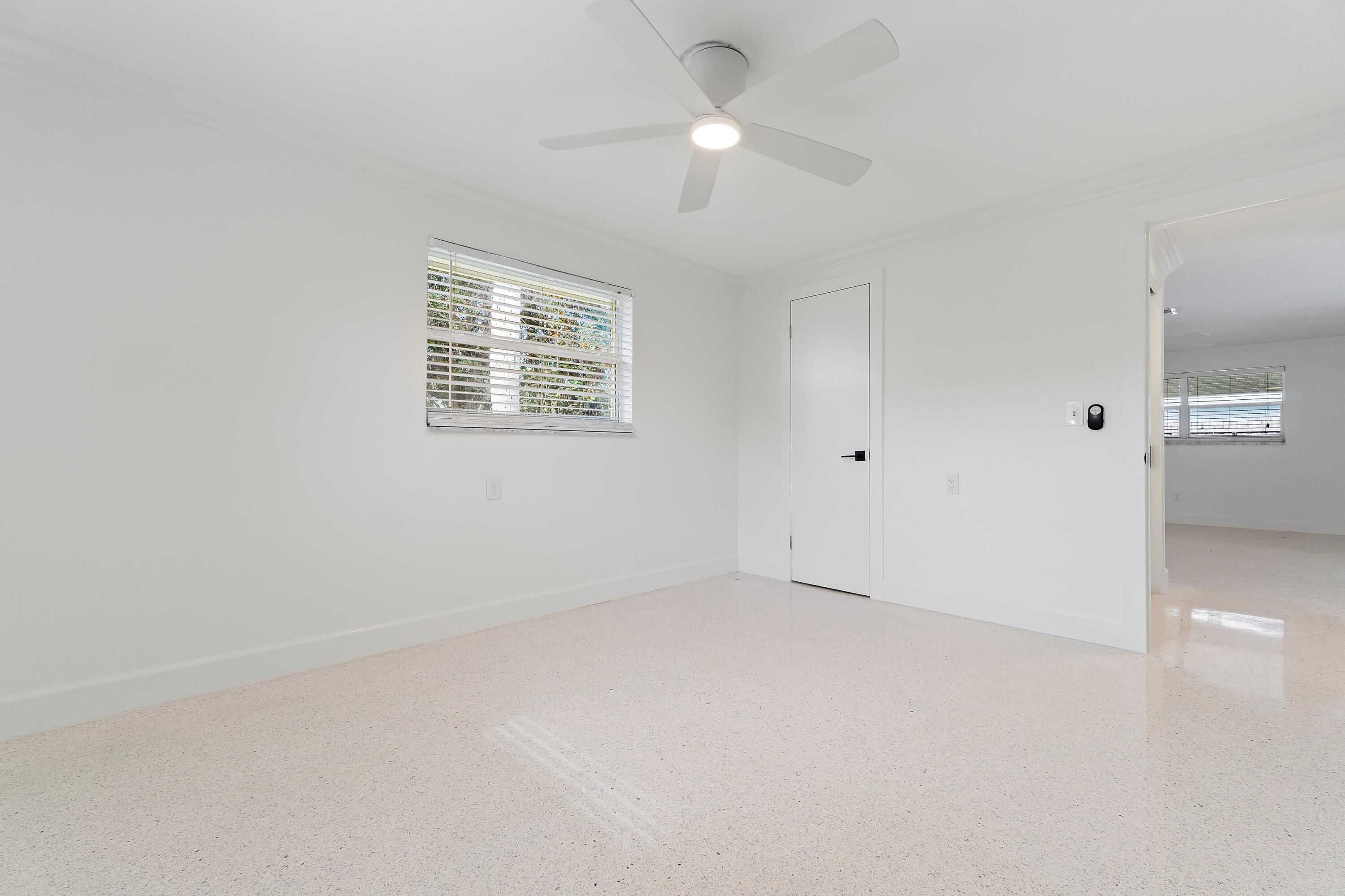 9 Windsor Road East Jupiter, FL 33469 - Photo 21 of 29 028-9WindsorRdE-Jupiter-FULL