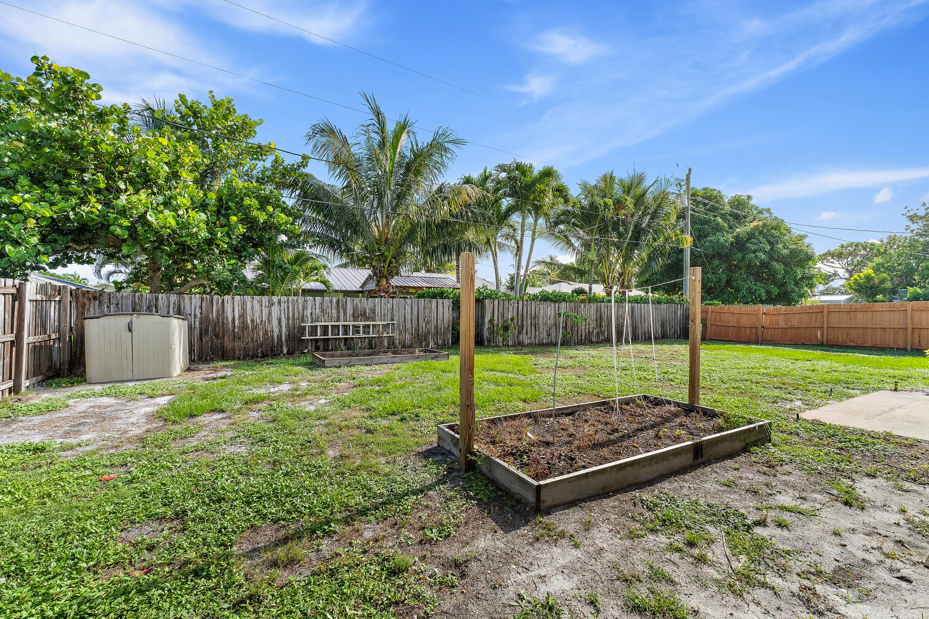 9 Windsor Road East Jupiter, FL 33469 - Photo 26 of 29 033-9WindsorRdE-Jupiter-FULL