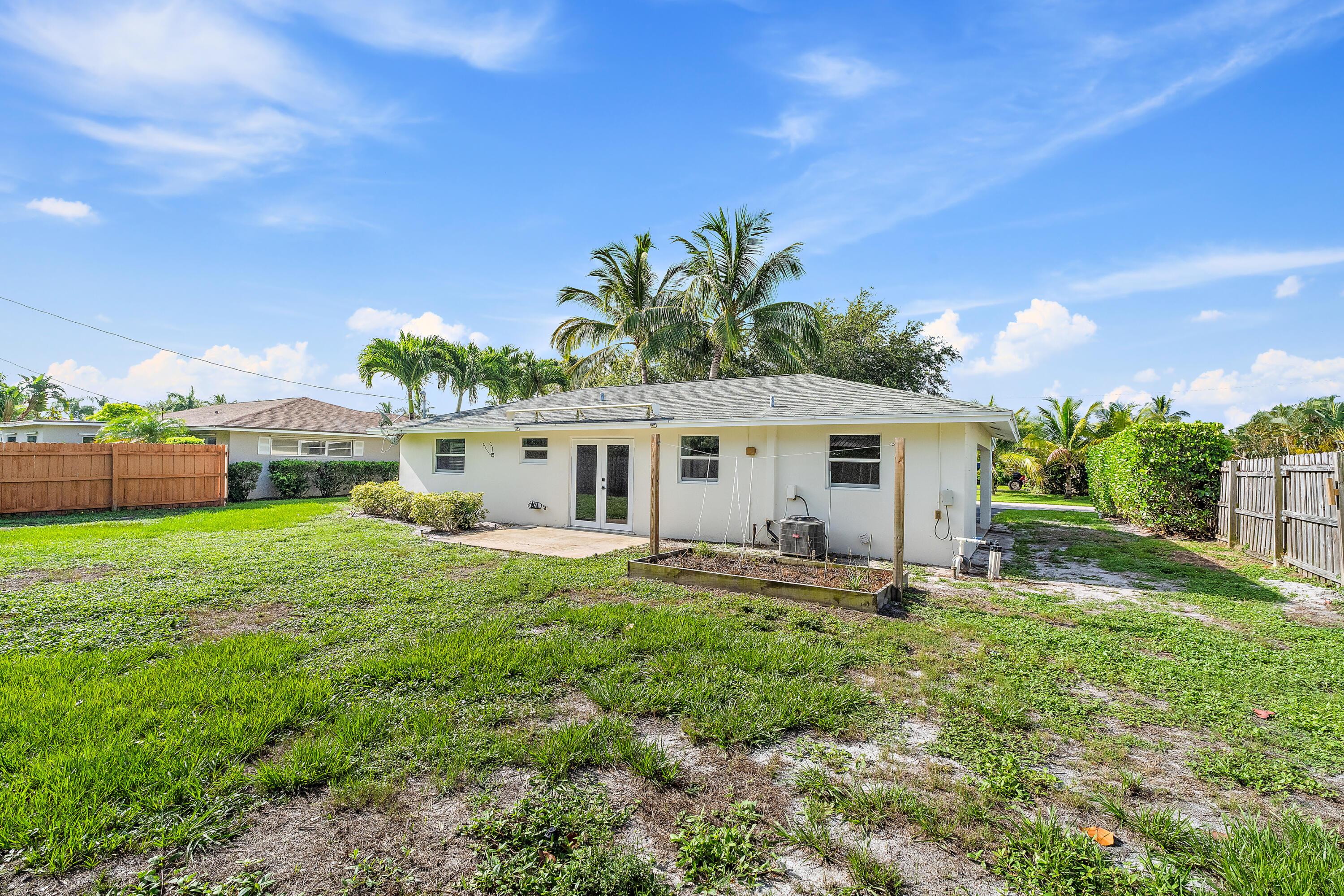 9 Windsor Road East Jupiter, FL 33469 - Photo 27 of 29 034-9WindsorRdE-Jupiter-FULL