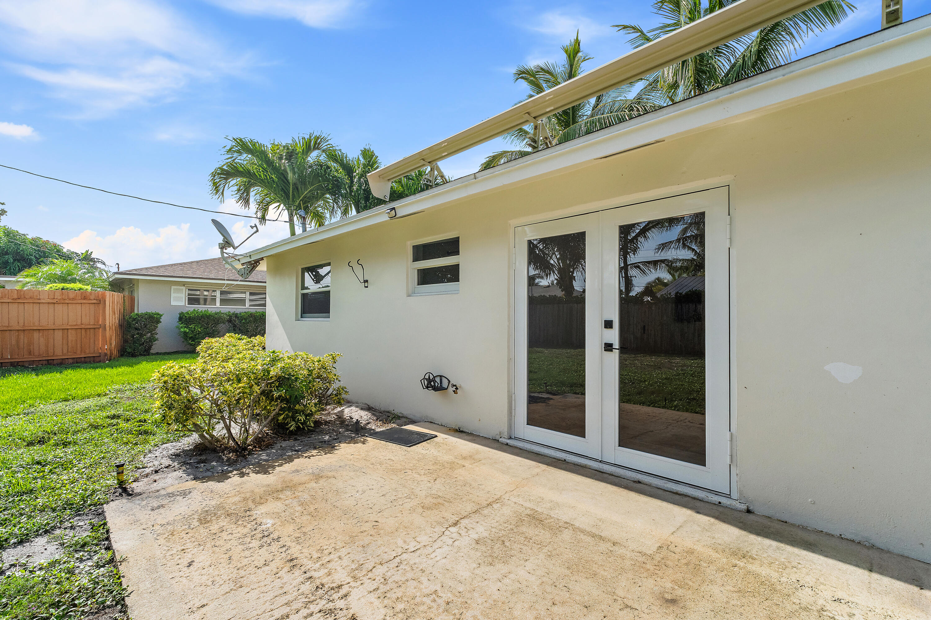 9 Windsor Road East Jupiter, FL 33469 - Photo 29 of 29 037-9WindsorRdE-Jupiter-FULL