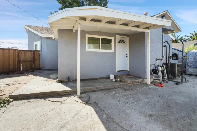 $1,175,000 | 553 Third Avenue, Redwood City, CA 94063