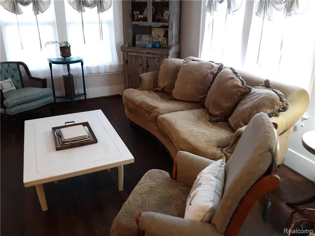 9725 Ellis Road Clarkston, MI 48348 - Photo 14 of 44 20190418_142246.jpg