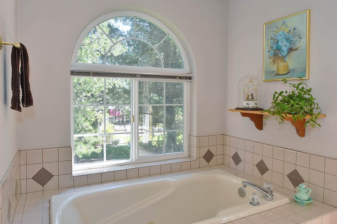 9510 East Holman Road Spokane, WA 99206 - Photo 15 of 20 Gallery Image 15