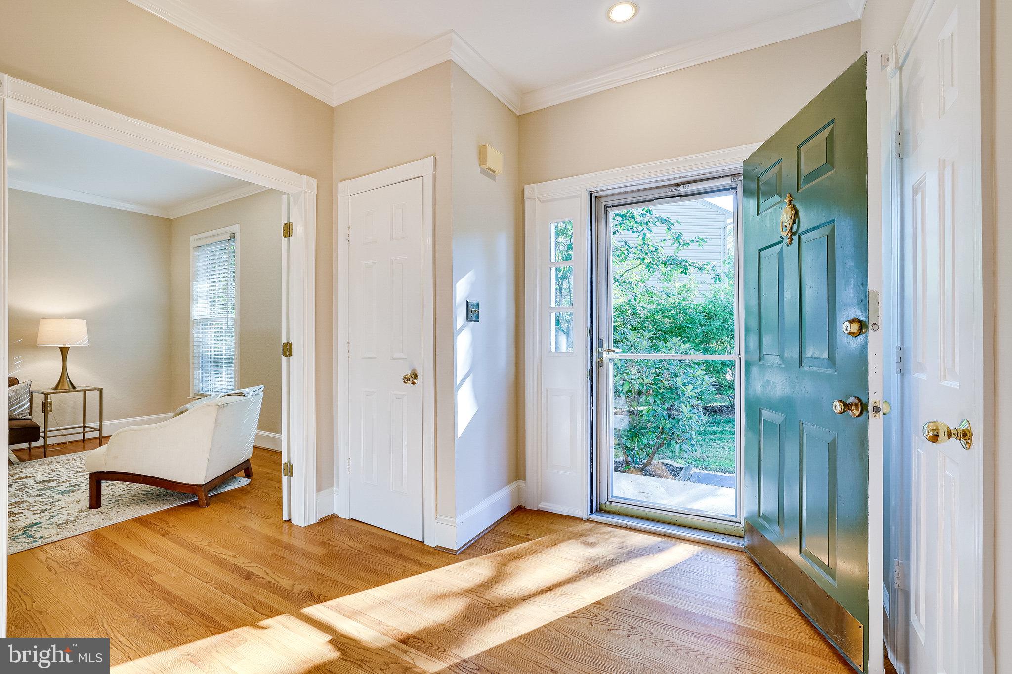 406 Madison Forest Drive Herndon, VA 20170 - Photo 12 of 78