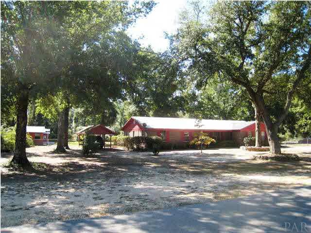 5565 Rowell Road Milton, FL 32583 - Photo 2 of 16 Gallery Image 2