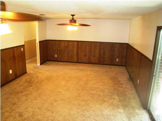 5565 Rowell Road Milton, FL 32583 - Photo 6 of 16 Gallery Image 6