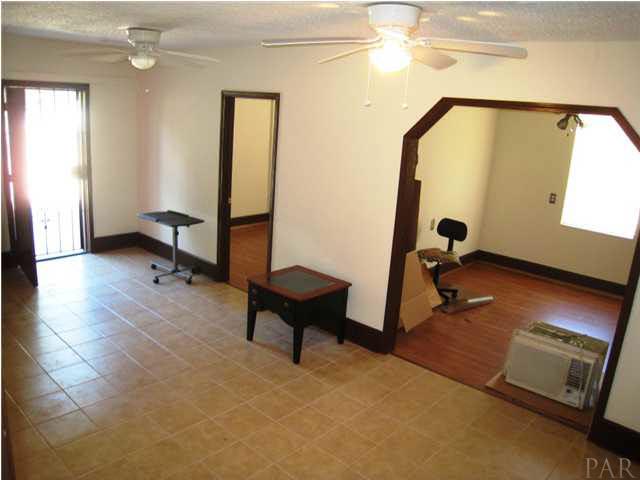 5565 Rowell Road Milton, FL 32583 - Photo 9 of 16 Gallery Image 9