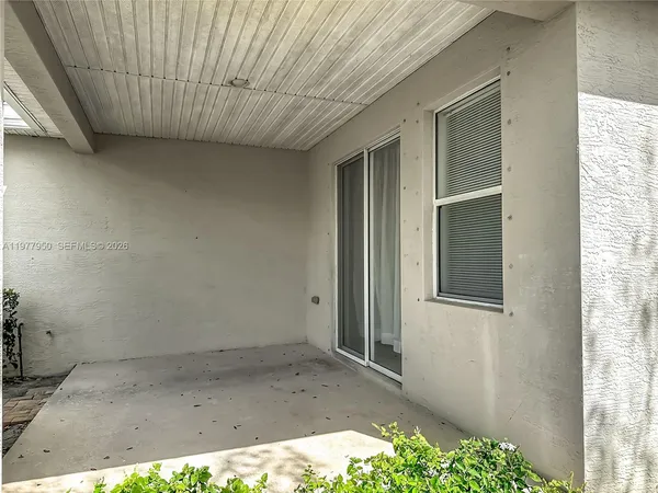 $349,900 | 1270 Classic Court, Vero Beach, FL 32966