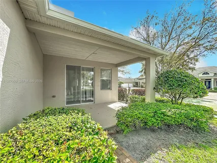 $335,000 | 1270 Classic Court, Vero Beach, FL 32966