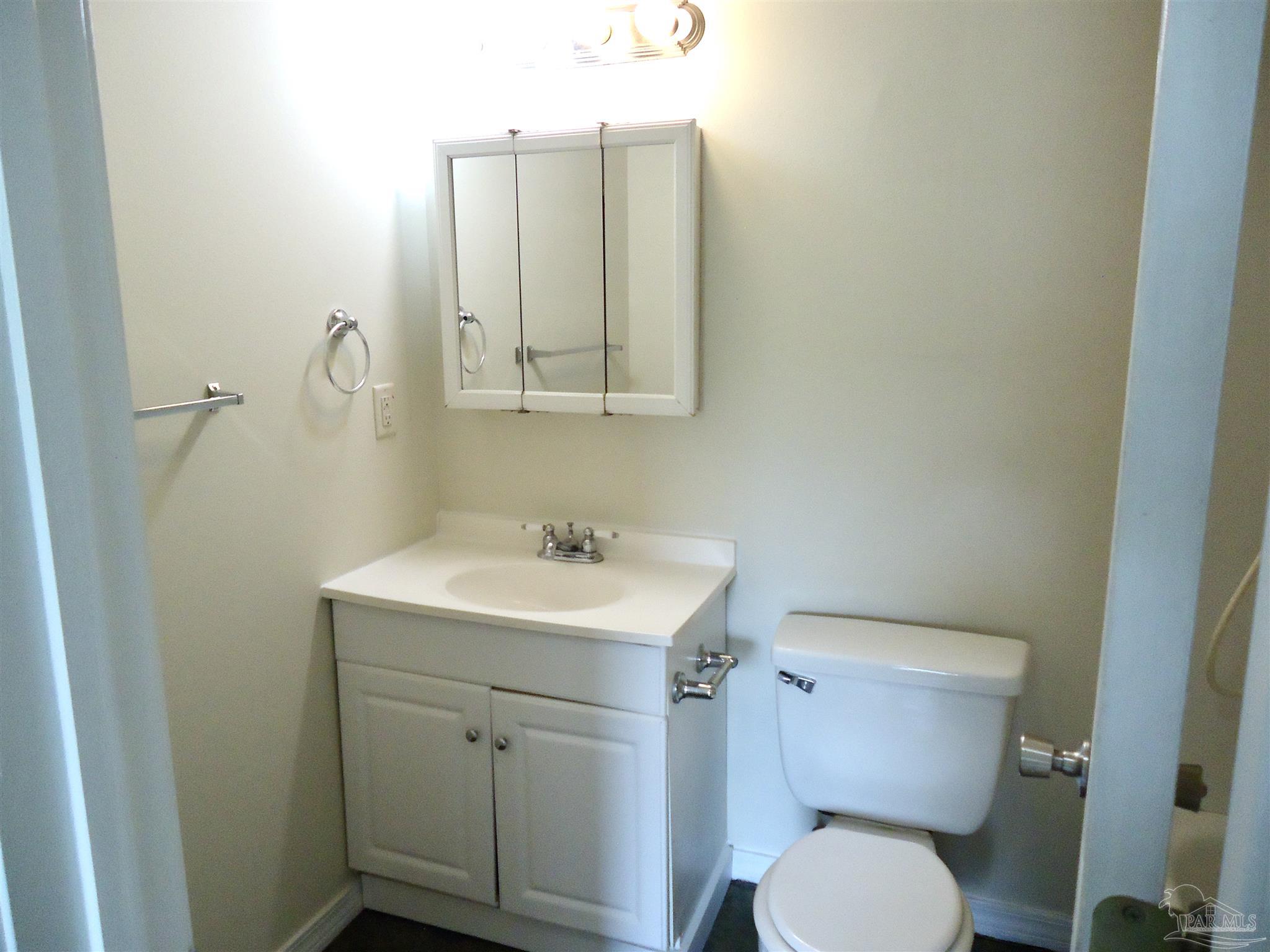 5719 Scotland Road Pensacola, FL 32526 - Photo 16 of 24 Gallery Image 16