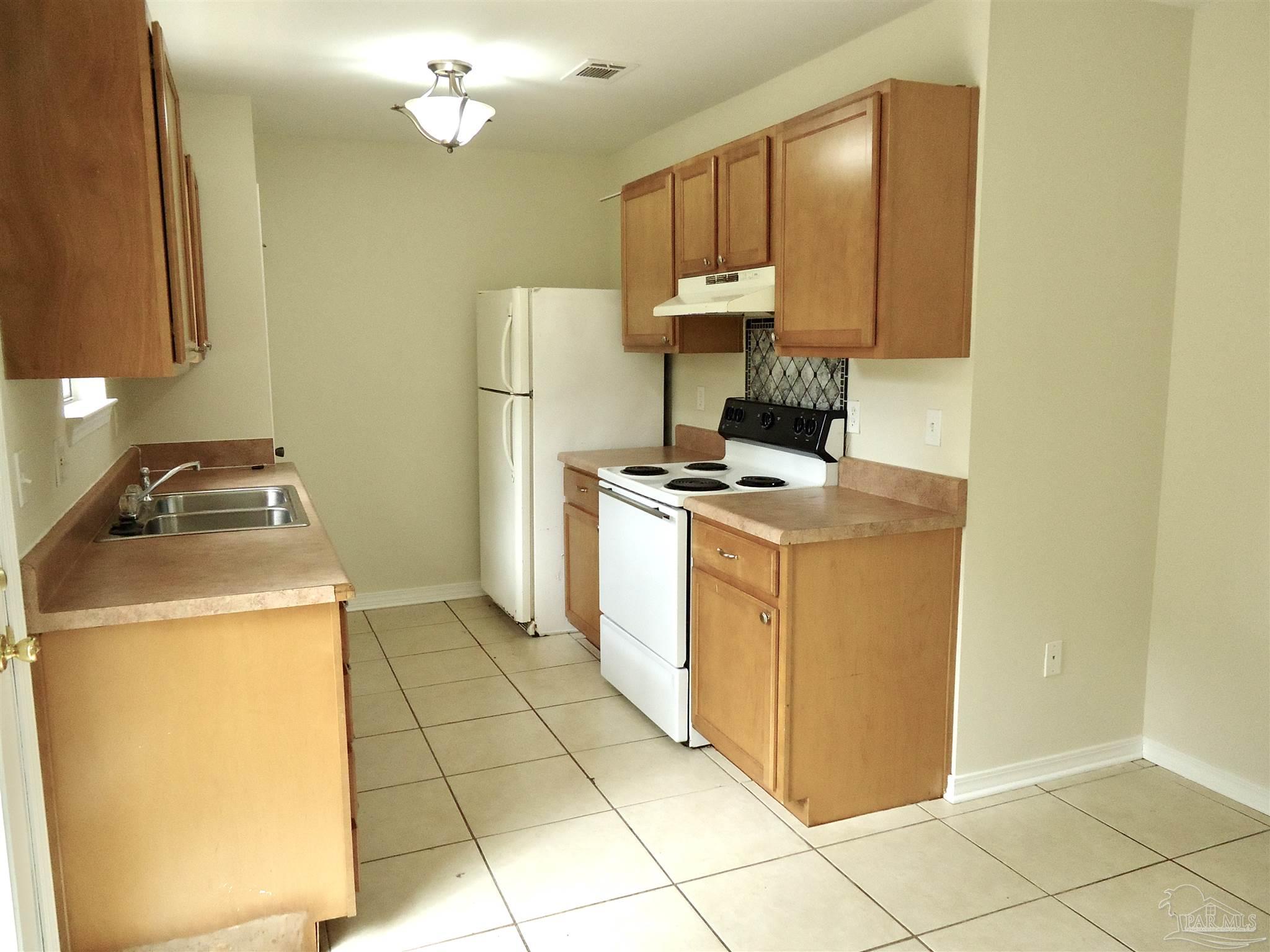 5719 Scotland Road Pensacola, FL 32526 - Photo 10 of 24 Gallery Image 10