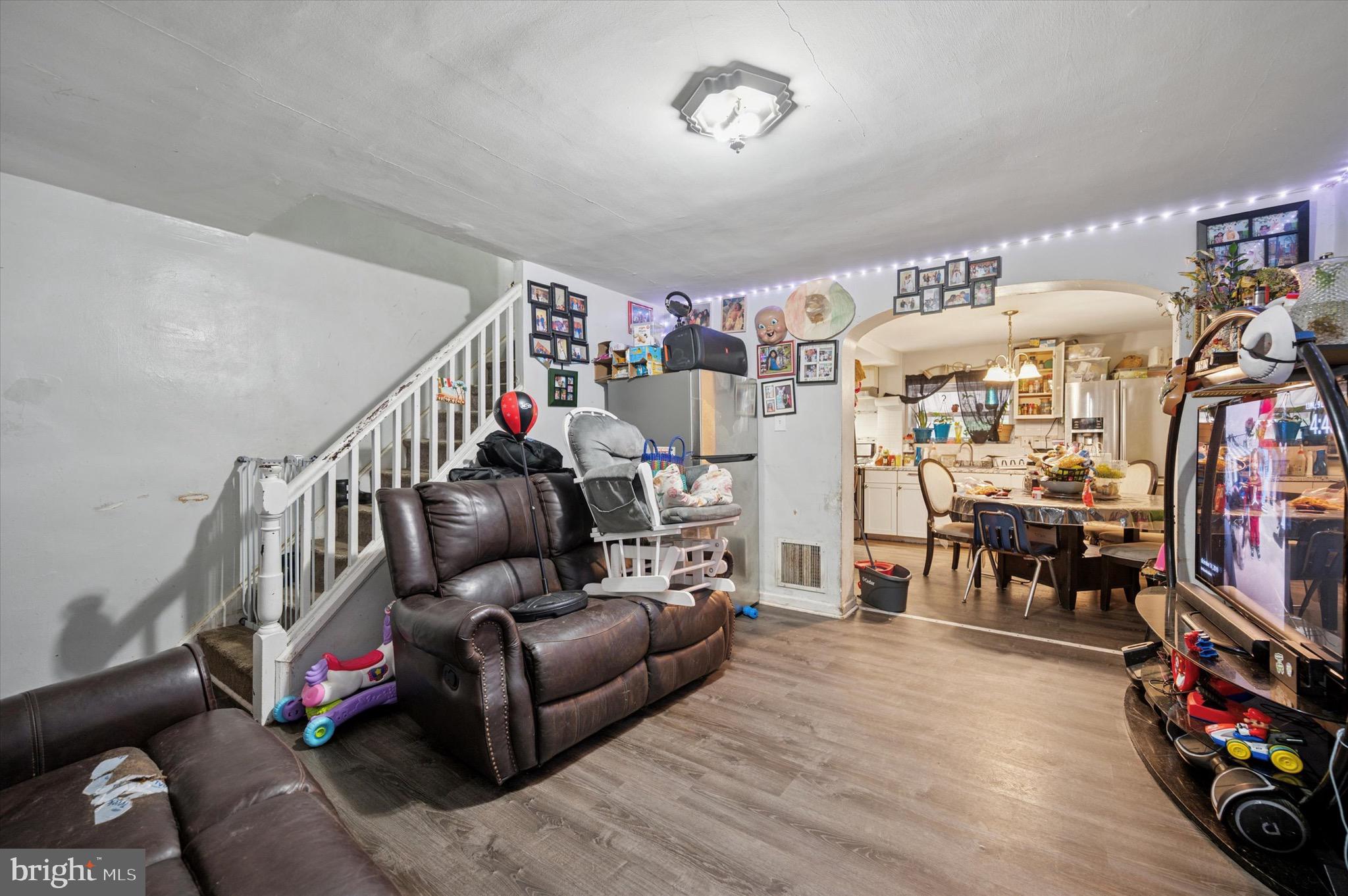 552 Raritan Street Camden, NJ 08105 - Photo 2 of 15 Gallery Image 2