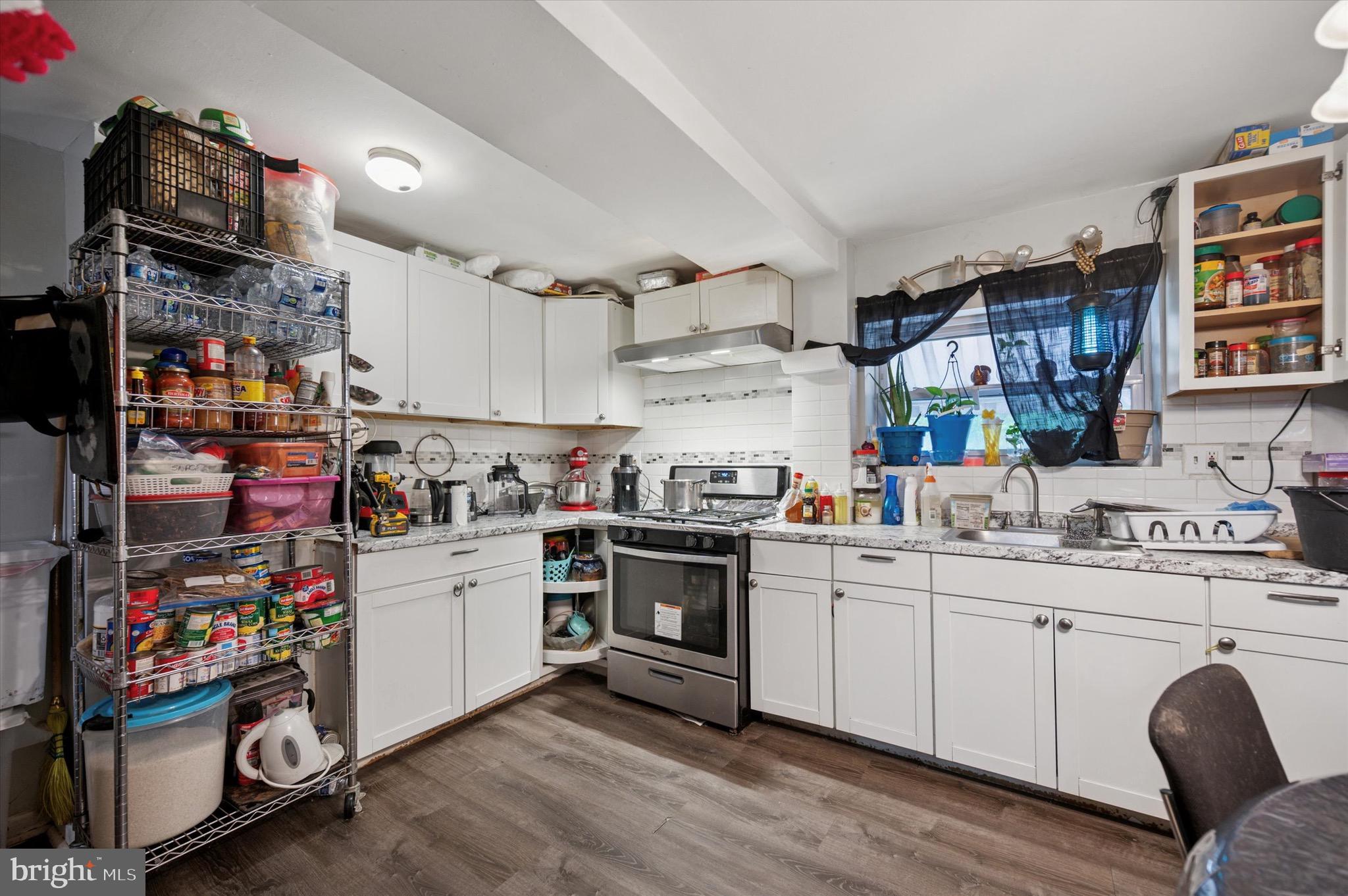 552 Raritan Street Camden, NJ 08105 - Photo 5 of 15 Gallery Image 5