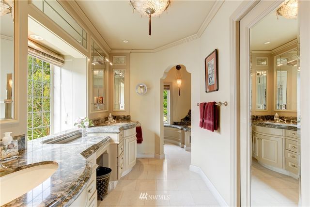 $4,250,000 | 618 West Highland Drive, Seattle, WA 98119