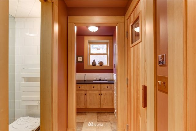 $4,250,000 | 618 West Highland Drive, Seattle, WA 98119