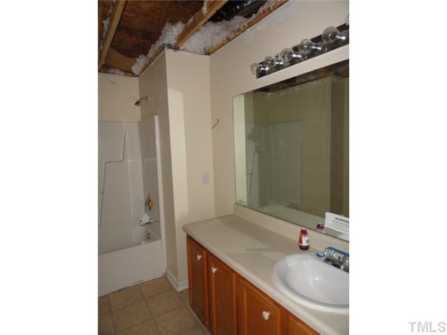 4002 Springfield Creek Drive Raleigh, NC 27616 - Photo 7 of 11 Master bathroom