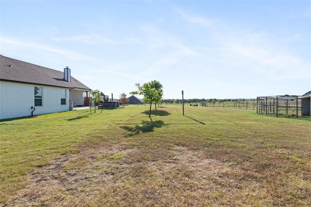 2060 Melton Road Sanger, TX 76266 - Photo 34 of 38