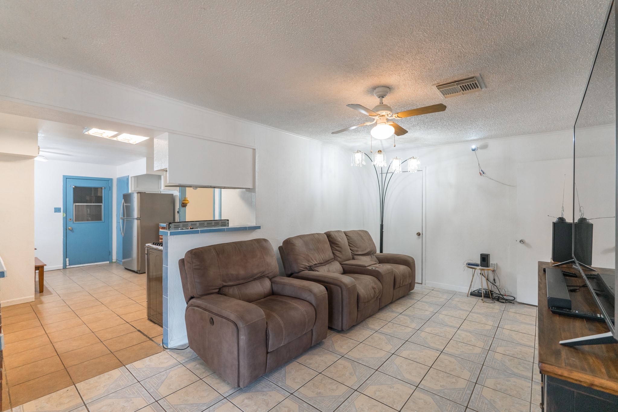 5915 Nordling Road Houston, TX 77076 - Photo 13 of 28