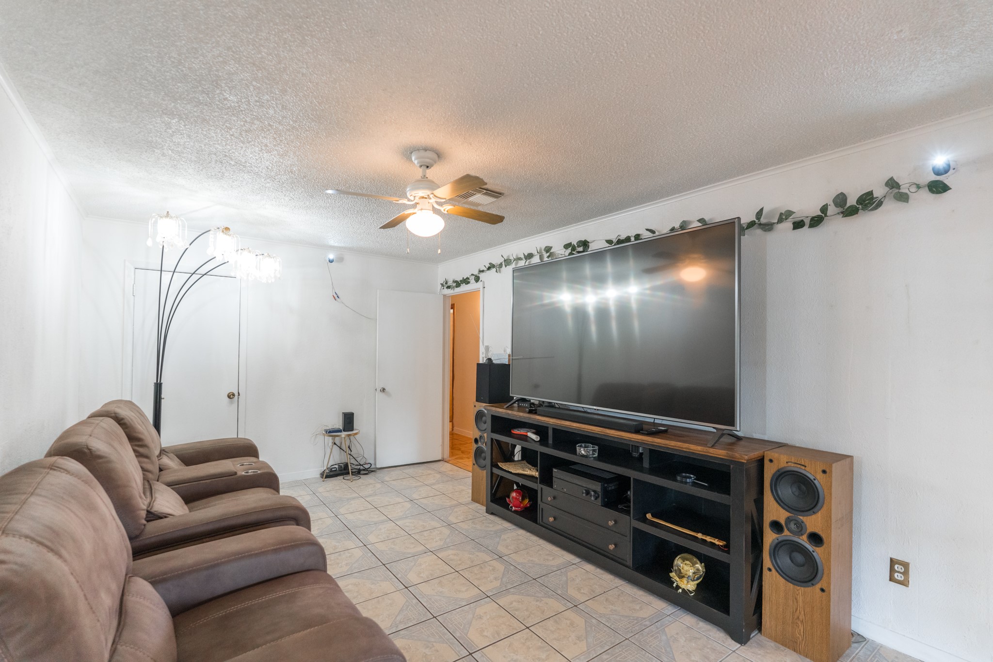 5915 Nordling Road Houston, TX 77076 - Photo 16 of 28