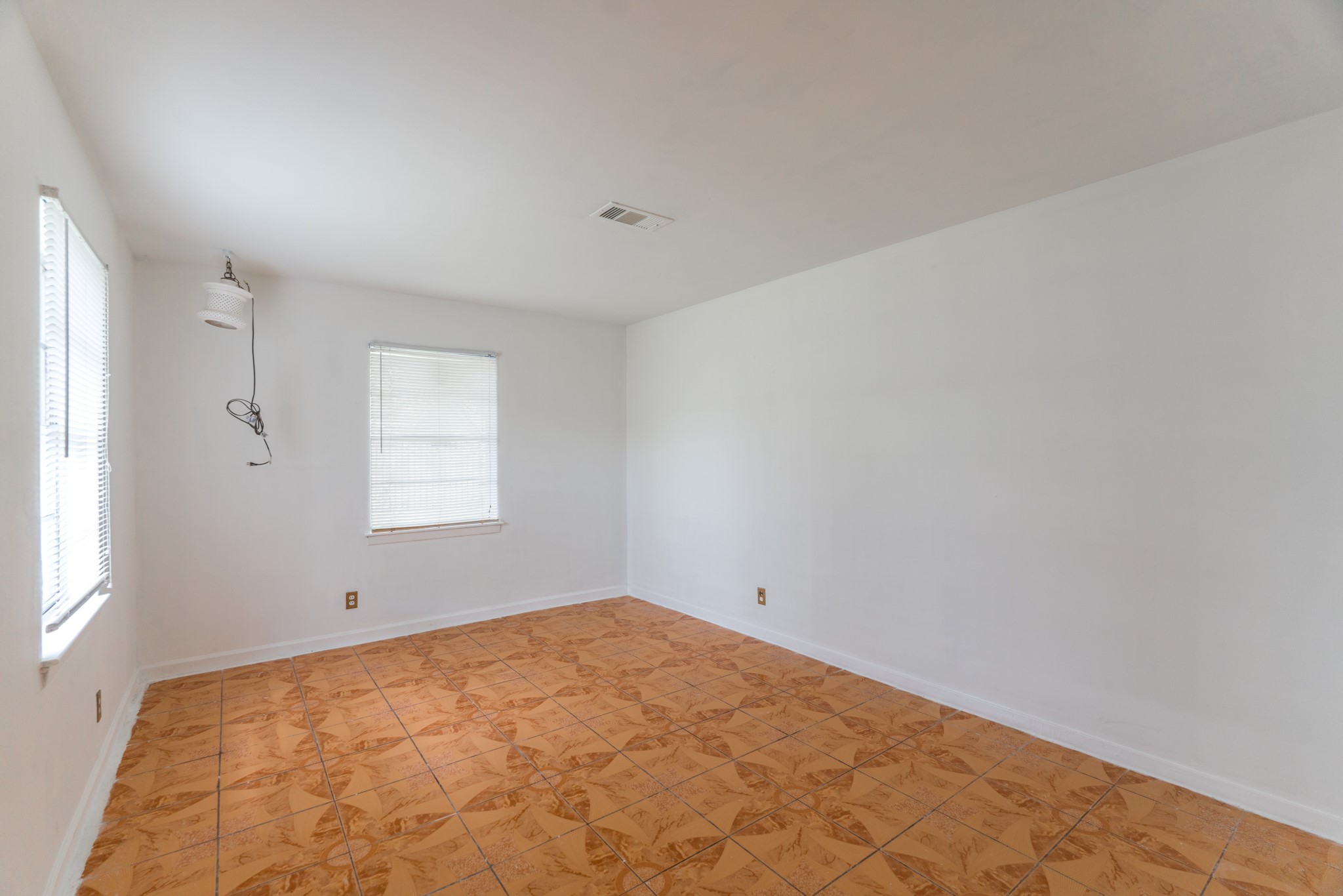 5915 Nordling Road Houston, TX 77076 - Photo 22 of 28