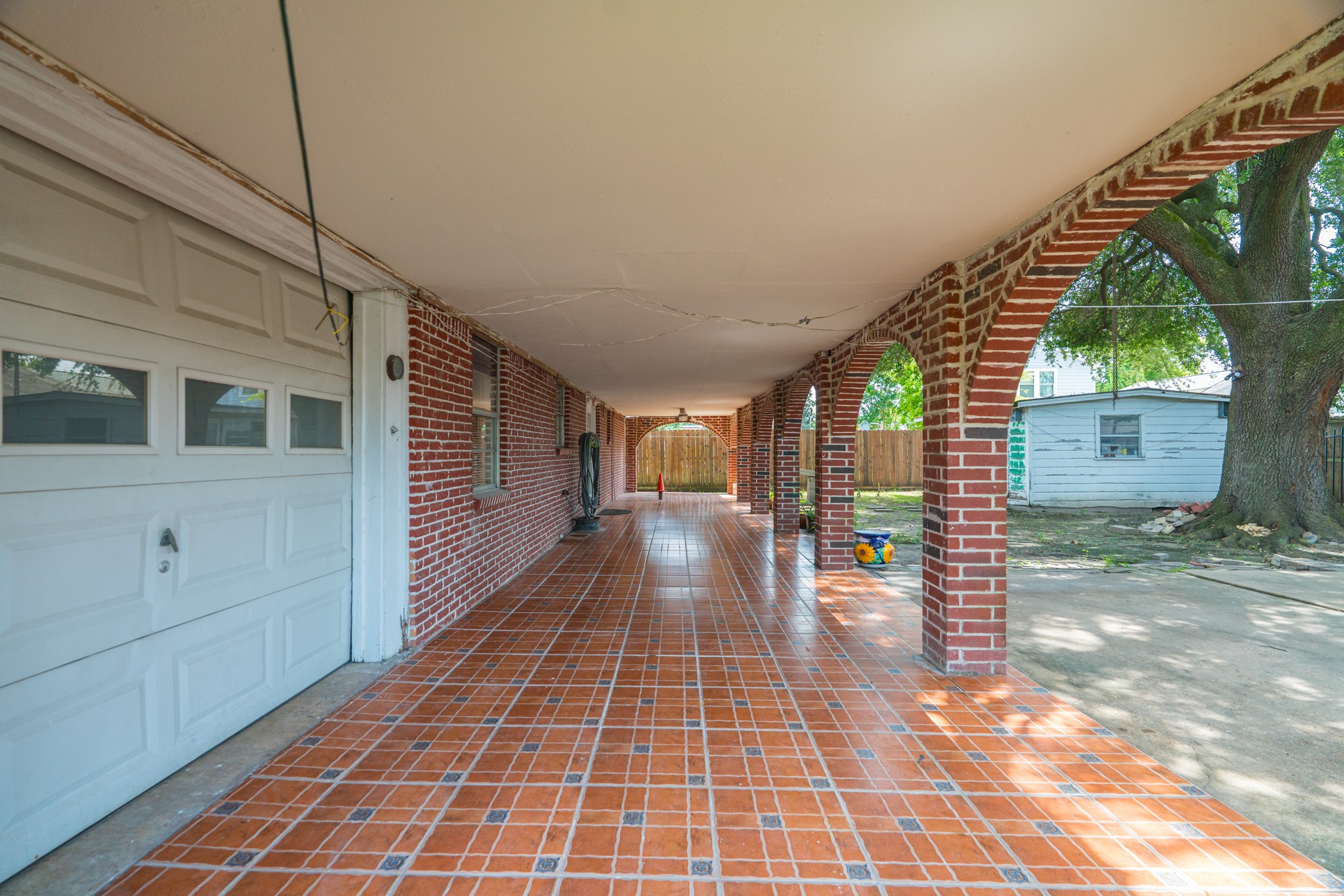 5915 Nordling Road Houston, TX 77076 - Photo 4 of 28