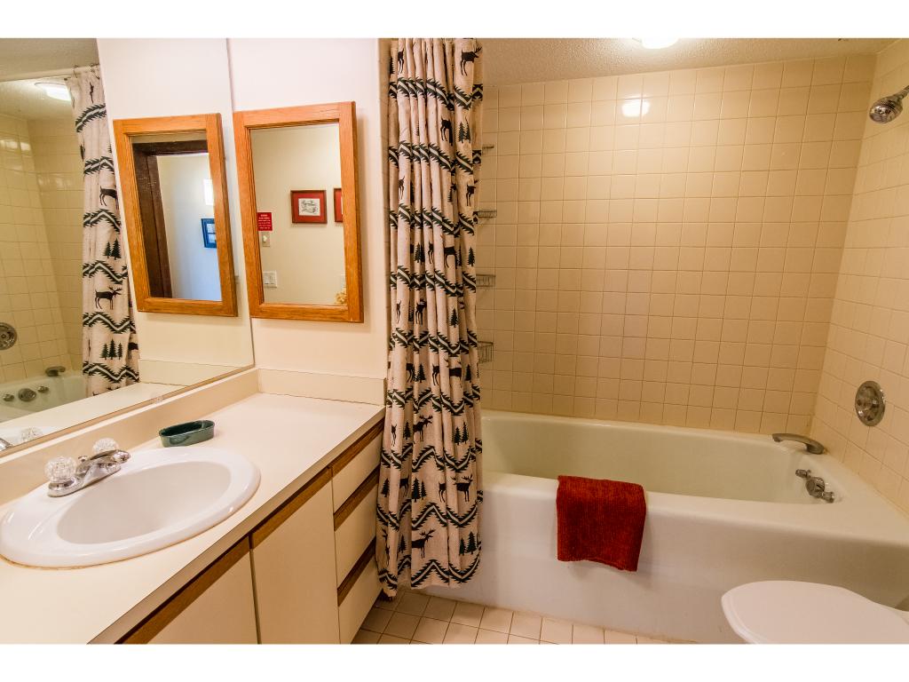 281 Falls Brook Road, Unit 103 Killington, VT 05751 - Photo 17 of 28 Gallery Image 17