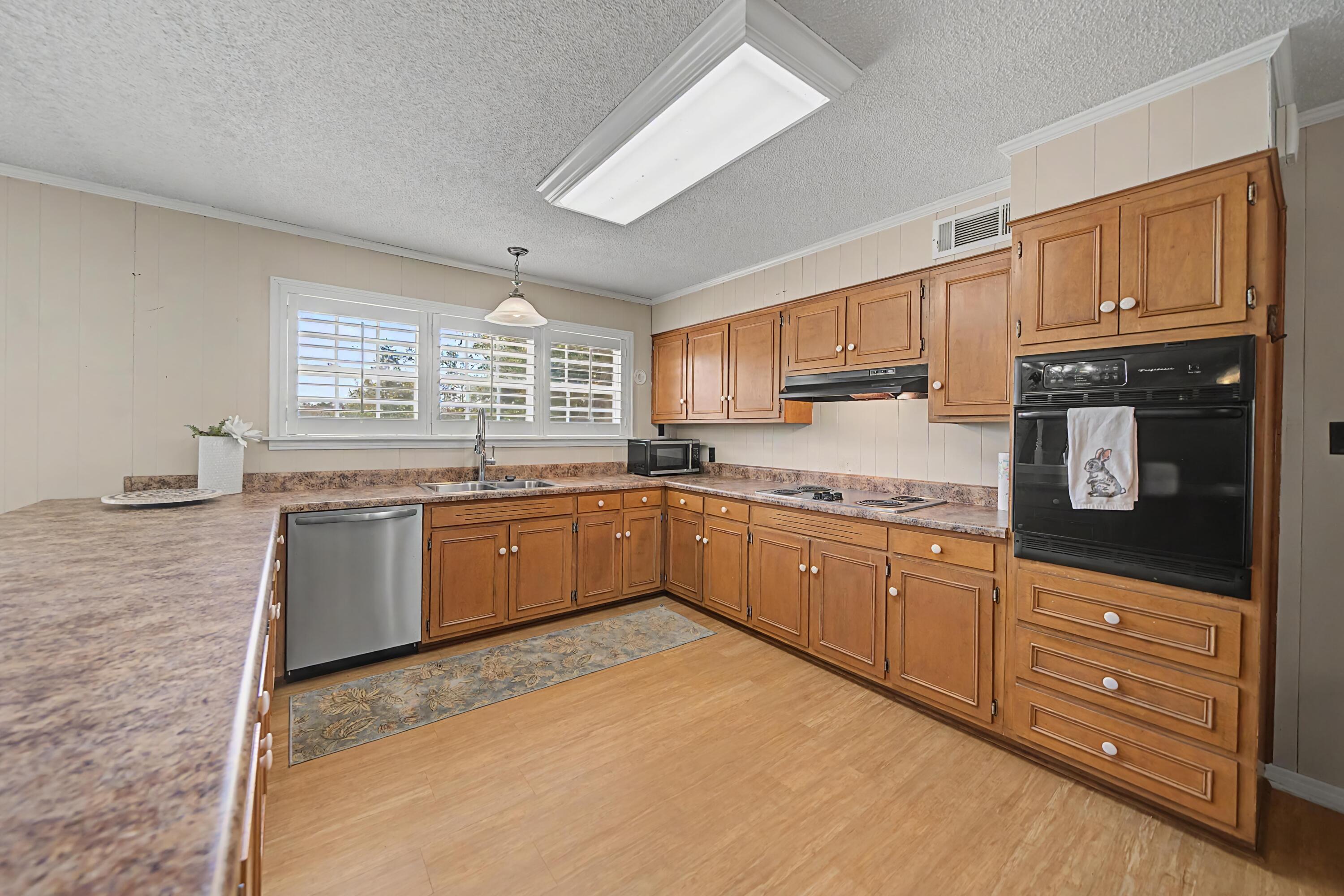 1003 Oaks Country Club Road New Albany, MS 38652 - Photo 20 of 50 Gallery Image 20