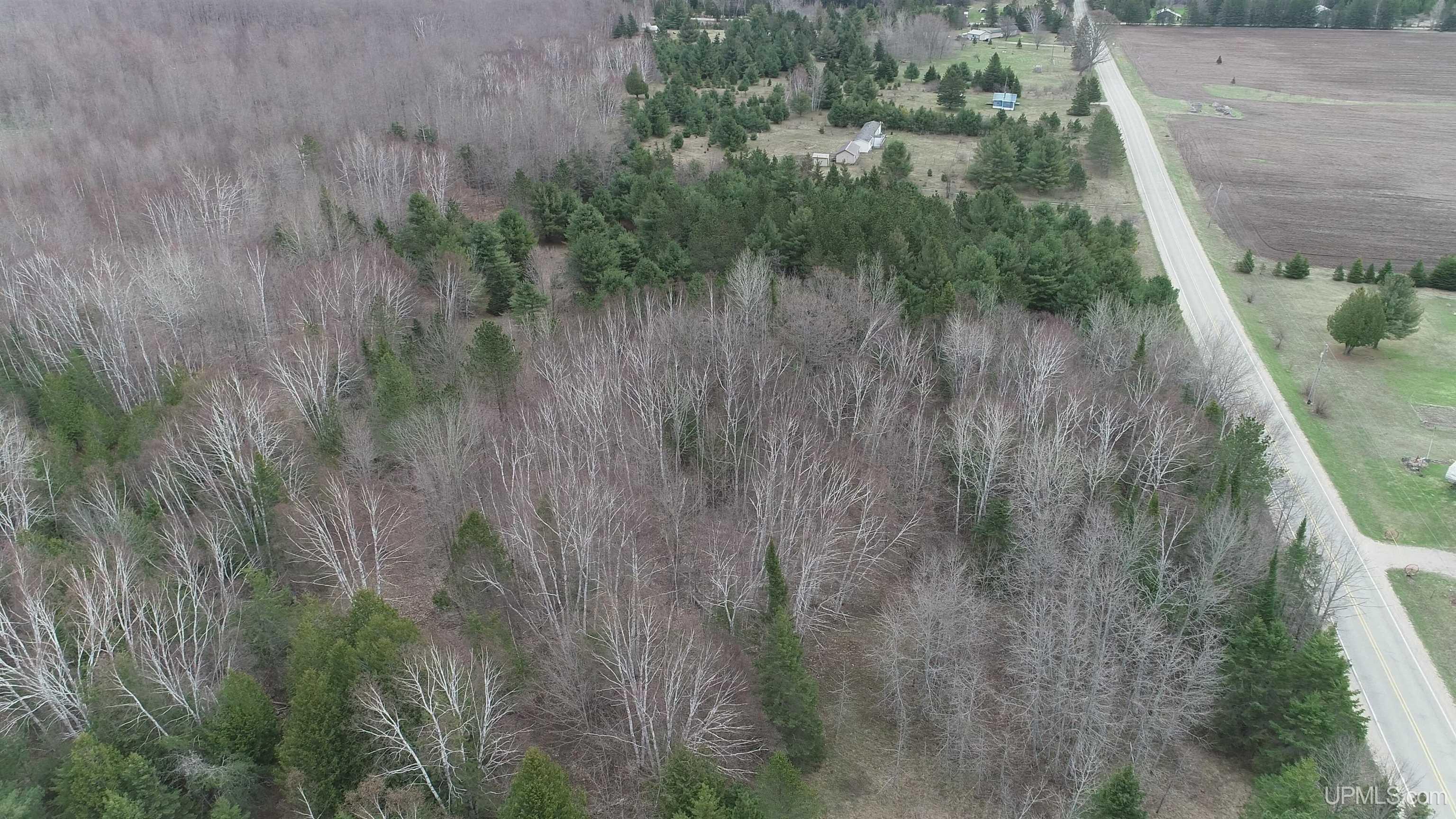 East 20 Quarry Road Gulliver, MI 49840 - Photo 25 of 47