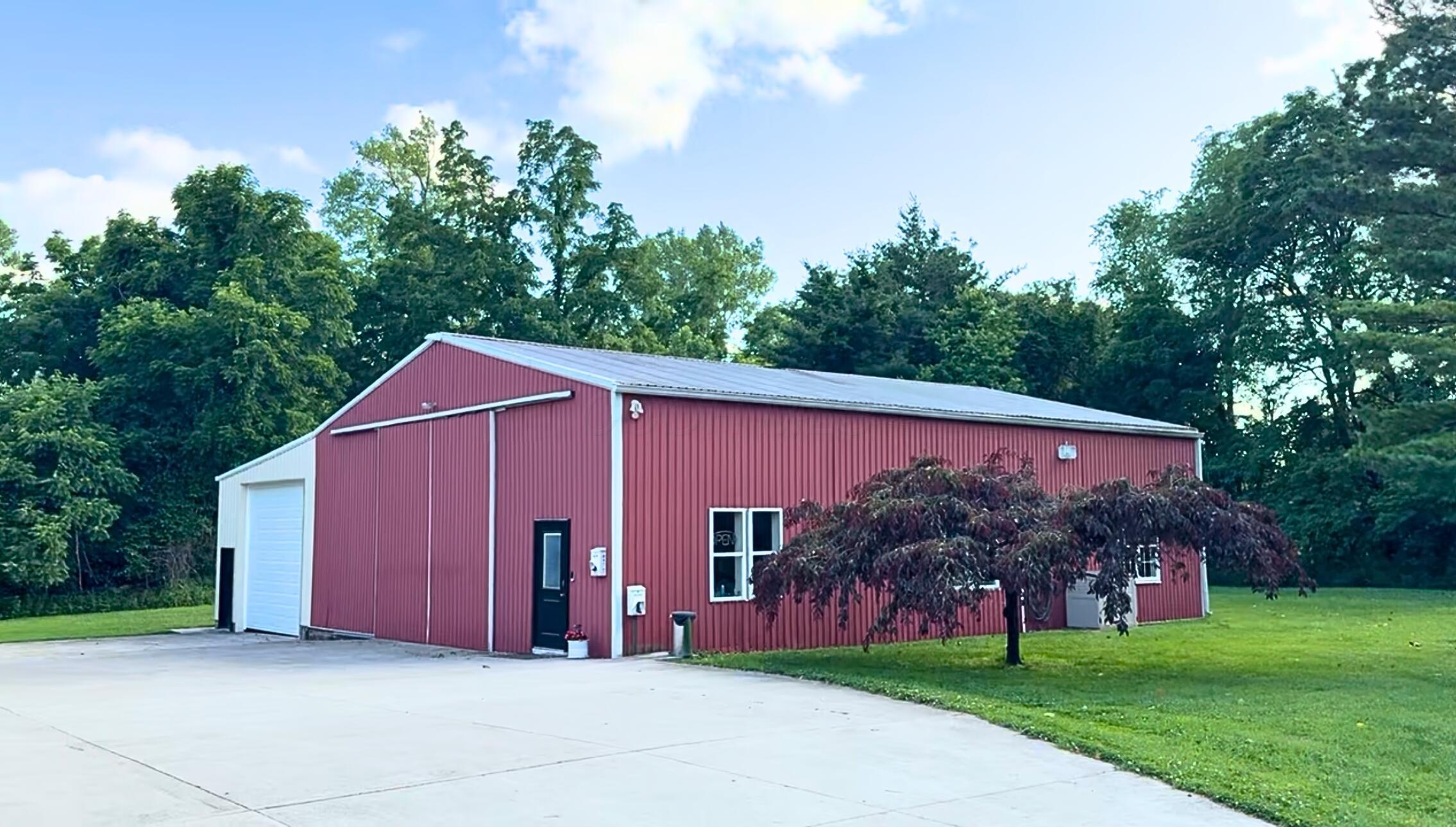 12580 Robins Road Westerville, OH 43082 - Photo 45 of 67 Barr_outbuilding-edited