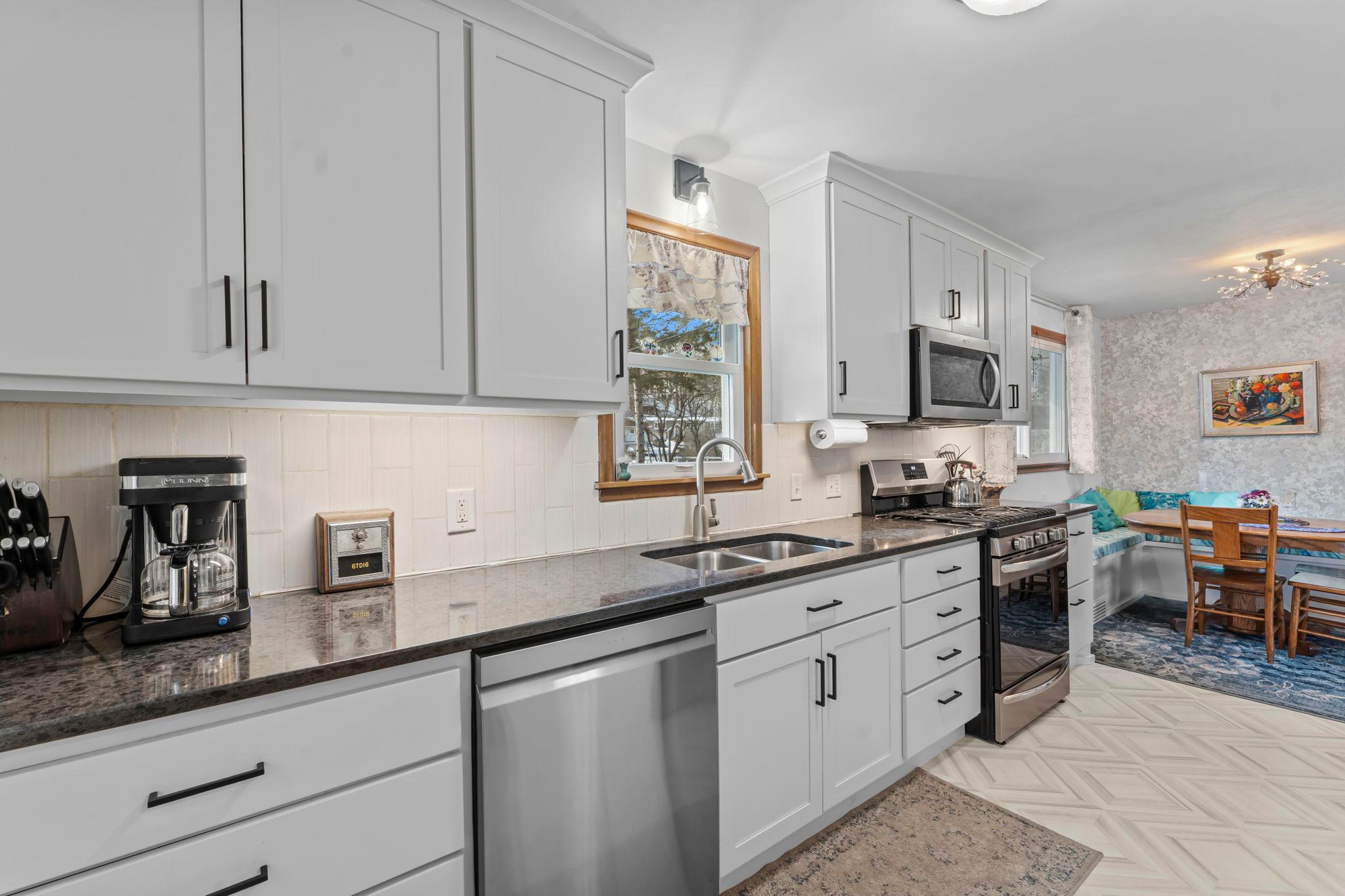 3429 Helen Lane Red Wing, MN 55066 - Photo 10 of 54